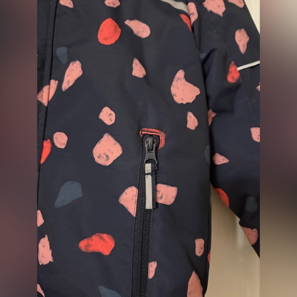 New WATER-RESISTANT JACKET - Picture 3 of 7